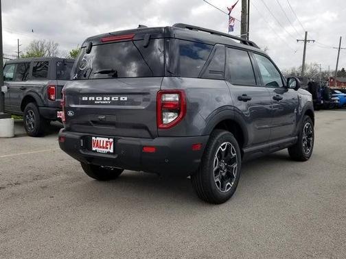 Carbonized Gray Metallic 2026 Ford Bronco Sport Outer Banks