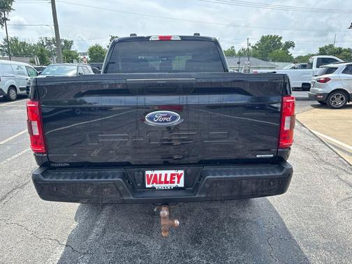 Black Metallic 2022 Ford F-150 XL