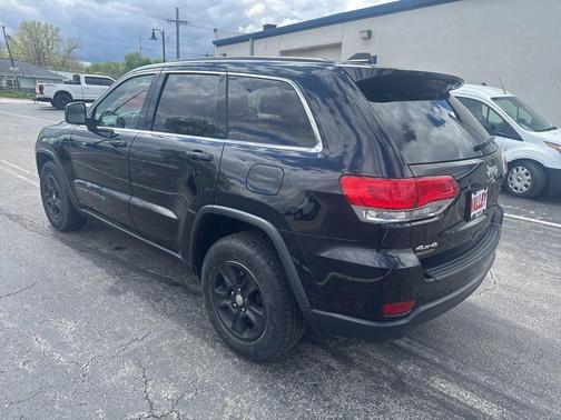 Diamond Black 2017 Jeep Grand Cherokee Laredo