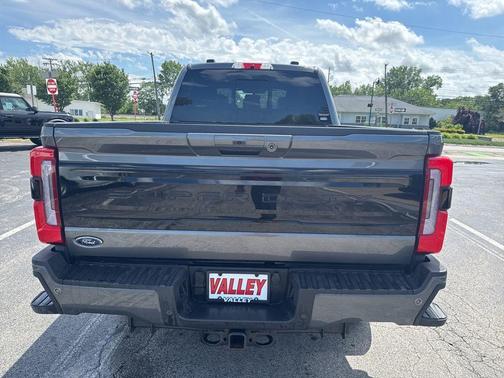 Gray Metallic 2025 Ford F-350 Platinum
