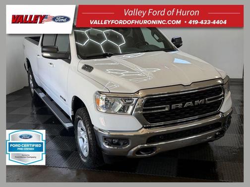 Bright White Clearcoat 2022 RAM 1500 Big Horn