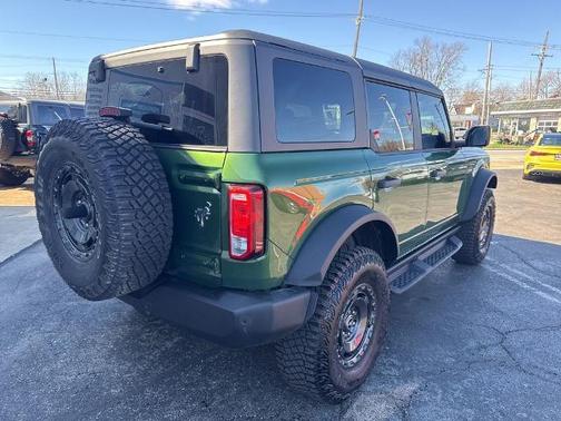 ERUPTION GREEN METALLIC 2024 Ford Bronco BIG BEND