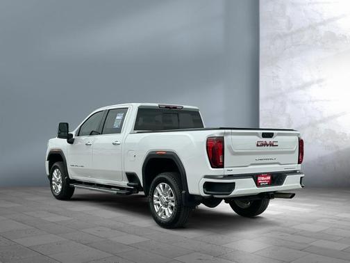 2023 GMC Sierra 2500 Denali