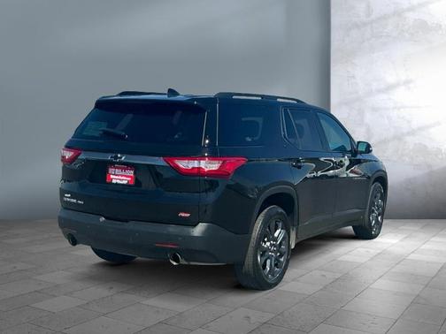 Mosaic Black Metallic 2019 Chevrolet Traverse RS