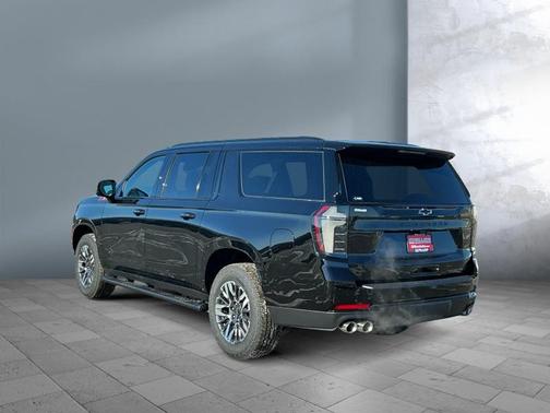 2026 Chevrolet Suburban Z71, 4WD
