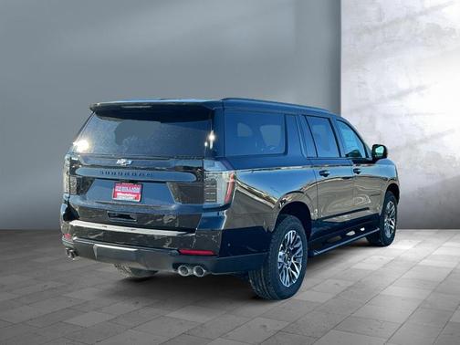 2026 Chevrolet Suburban Z71, 4WD