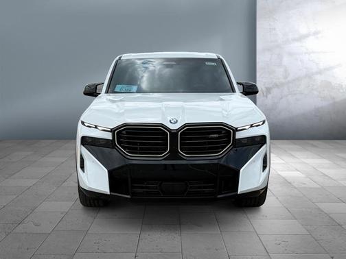 2024 BMW XM 
