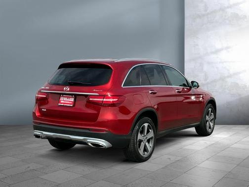 designo Cardinal Red Metallic 2018 Mercedes-Benz GLC 300 4MATIC
