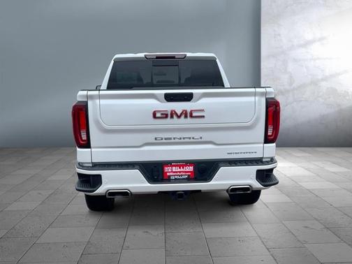 White Frost Tricoat 2021 GMC Sierra 1500 Denali