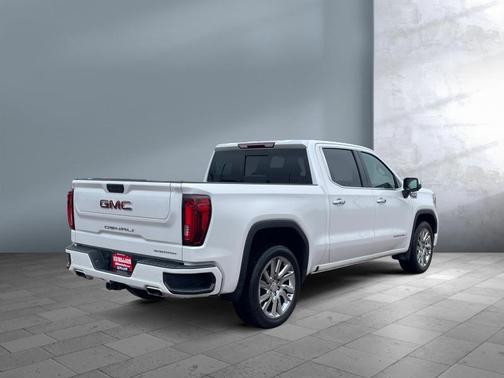 White Frost Tricoat 2021 GMC Sierra 1500 Denali