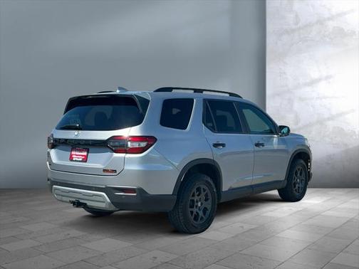 2023 Honda Pilot AWD TrailSport