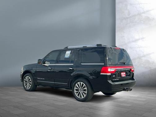 2017 Lincoln Navigator Select