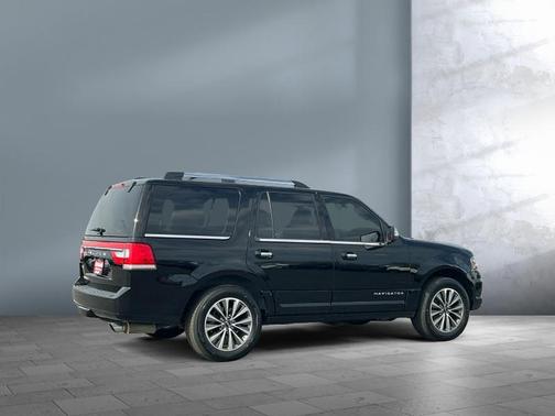 2017 Lincoln Navigator Select
