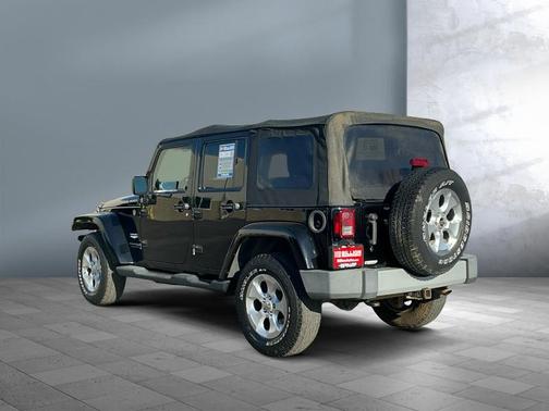 2013 Jeep Wrangler Unlimited Sahara