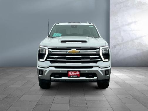 Summit White 2026 Chevrolet Silverado 3500 LTZ