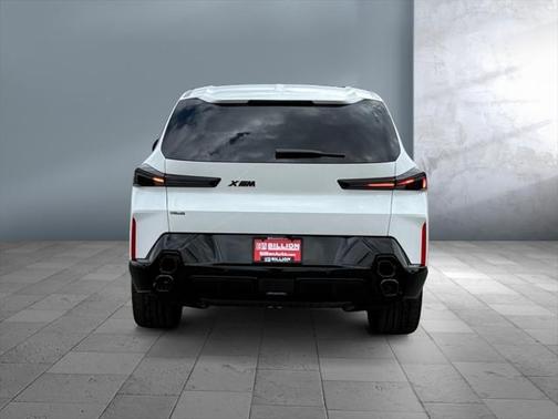 2024 BMW XM Base (A8)