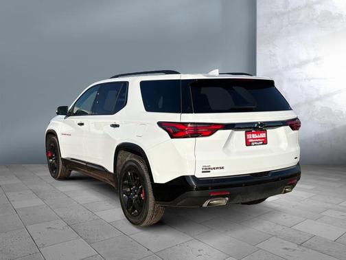2024 Chevrolet Traverse Premier