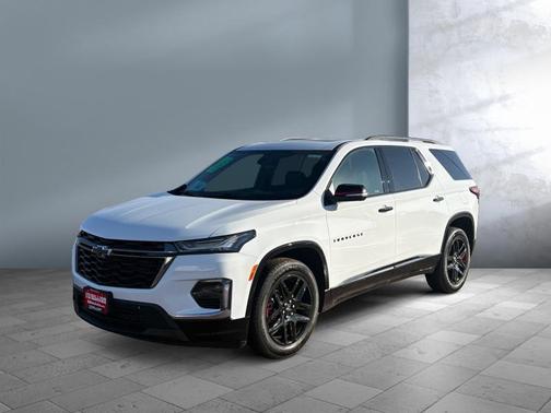 2024 Chevrolet Traverse Premier