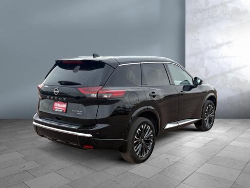 2024 Nissan Rogue Platinum