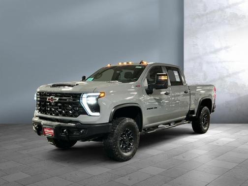 2024 Chevrolet Silverado 2500 4WD Crew Cab Standard Bed ZR2