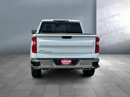 Polar White Tricoat 2026 Chevrolet Silverado 1500 LTZ