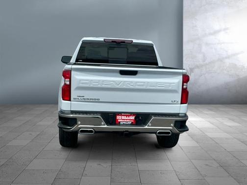 Polar White Tricoat 2026 Chevrolet Silverado 1500 LTZ