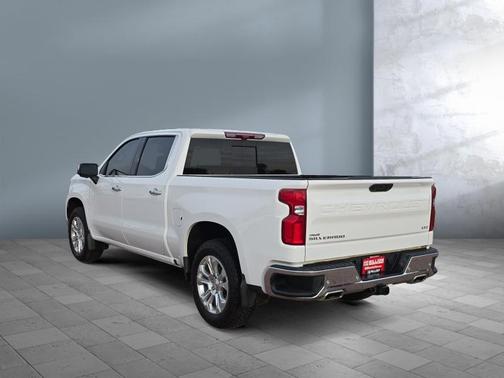 2025 Chevrolet Silverado 1500 LTZ