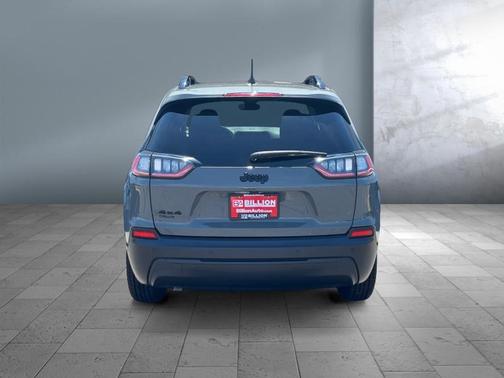 2023 Jeep Cherokee Altitude
