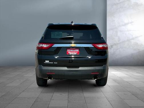 2021 Chevrolet Traverse LS