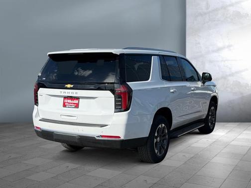 2025 Chevrolet Tahoe LS