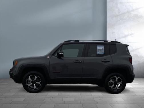 2022 Jeep Renegade Trailhawk