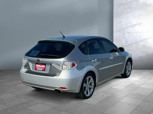 Steel Silver Metallic/Spark Silver Metallic 2011 Subaru Impreza Outback Sport Base