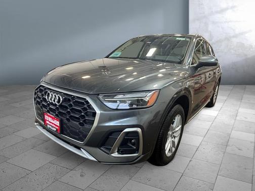 2022 Audi Q5 45 S line Premium
