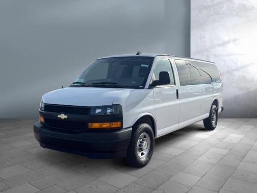 2025 Chevrolet Express 3500 RWD 3500 Extended Wheelbase LS