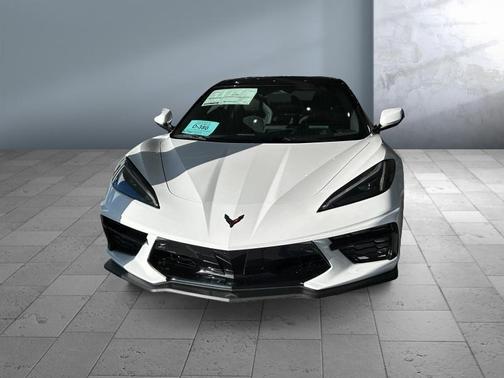 2026 Chevrolet Corvette Stingray w/2LT