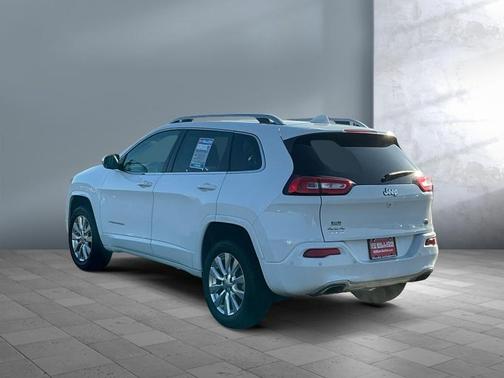 Bright White Clearcoat 2017 Jeep Cherokee Overland