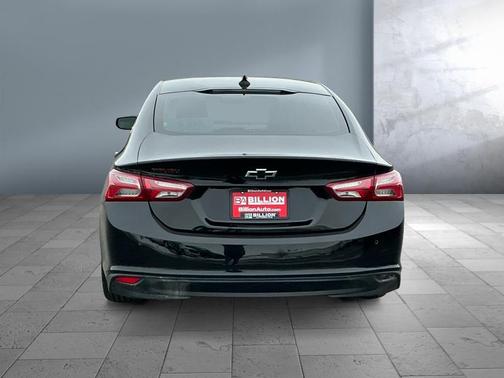 2021 Chevrolet Malibu FWD LT