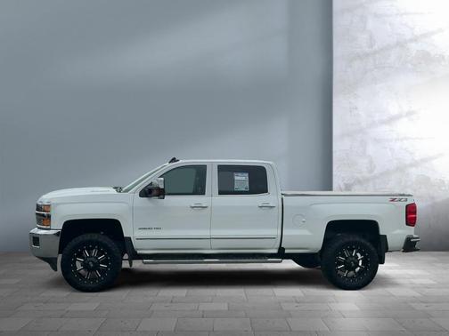 Summit White 2019 Chevrolet Silverado 2500 LTZ
