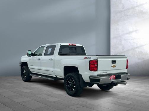 Summit White 2019 Chevrolet Silverado 2500 LTZ