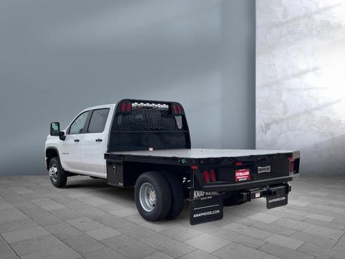 2025 Chevrolet Silverado 3500 WT