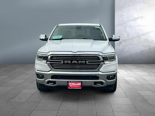 Ivory White Tri-Coat Pearlcoat 2020 RAM 1500 Laramie