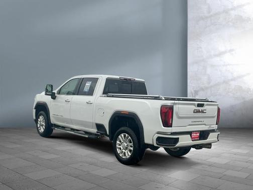 White Frost Tricoat 2022 GMC Sierra 2500 Denali