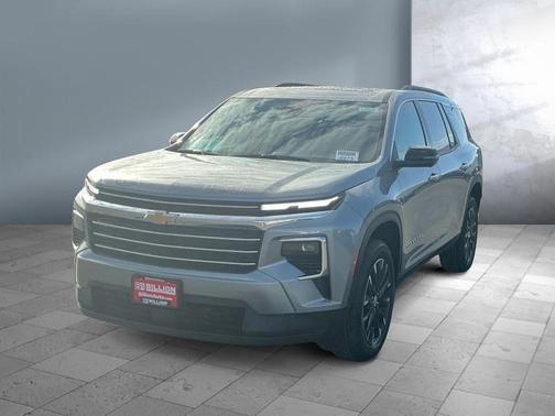 Sterling Gray Metallic 2026 Chevrolet Traverse LT