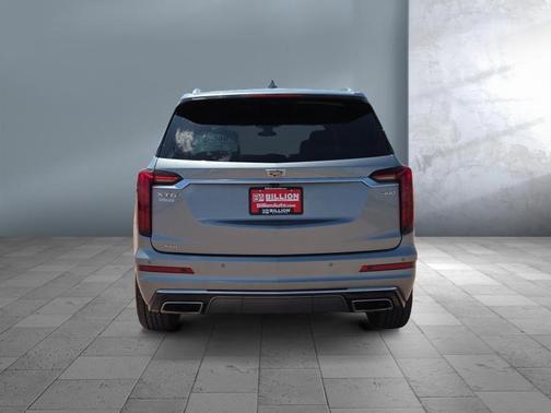 Argent Silver Metallic 2023 Cadillac XT6 Premium Luxury AWD