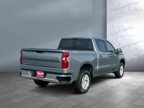 Sterling Gray Metallic 2026 Chevrolet Silverado 1500 LT