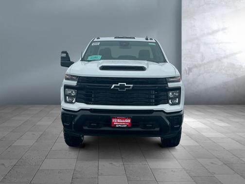 2026 Chevrolet Silverado 2500 Custom