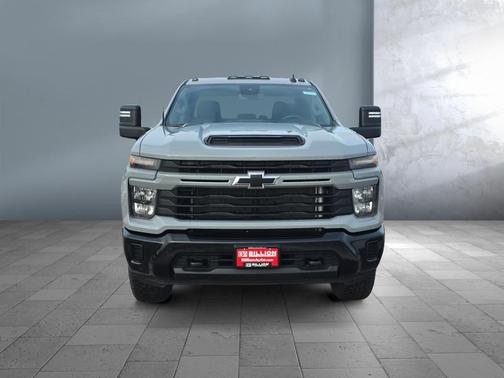 2024 Chevrolet Silverado 2500 Custom