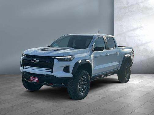 Summit White 2026 Chevrolet Colorado ZR2