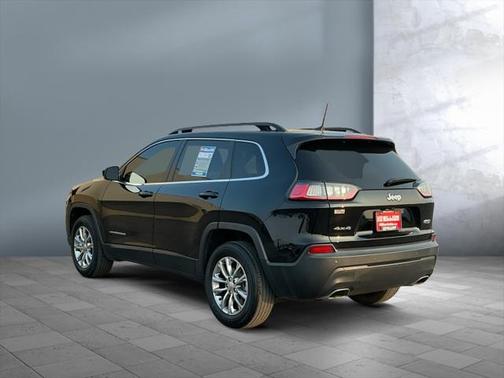 2022 Jeep Cherokee Latitude Lux