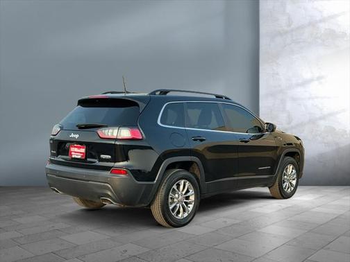 2022 Jeep Cherokee Latitude Lux